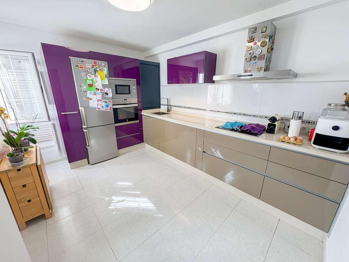 Pareado de 4 habitaciones en Tías en venta con garaje - 485.000 € (Ref: 9625157)