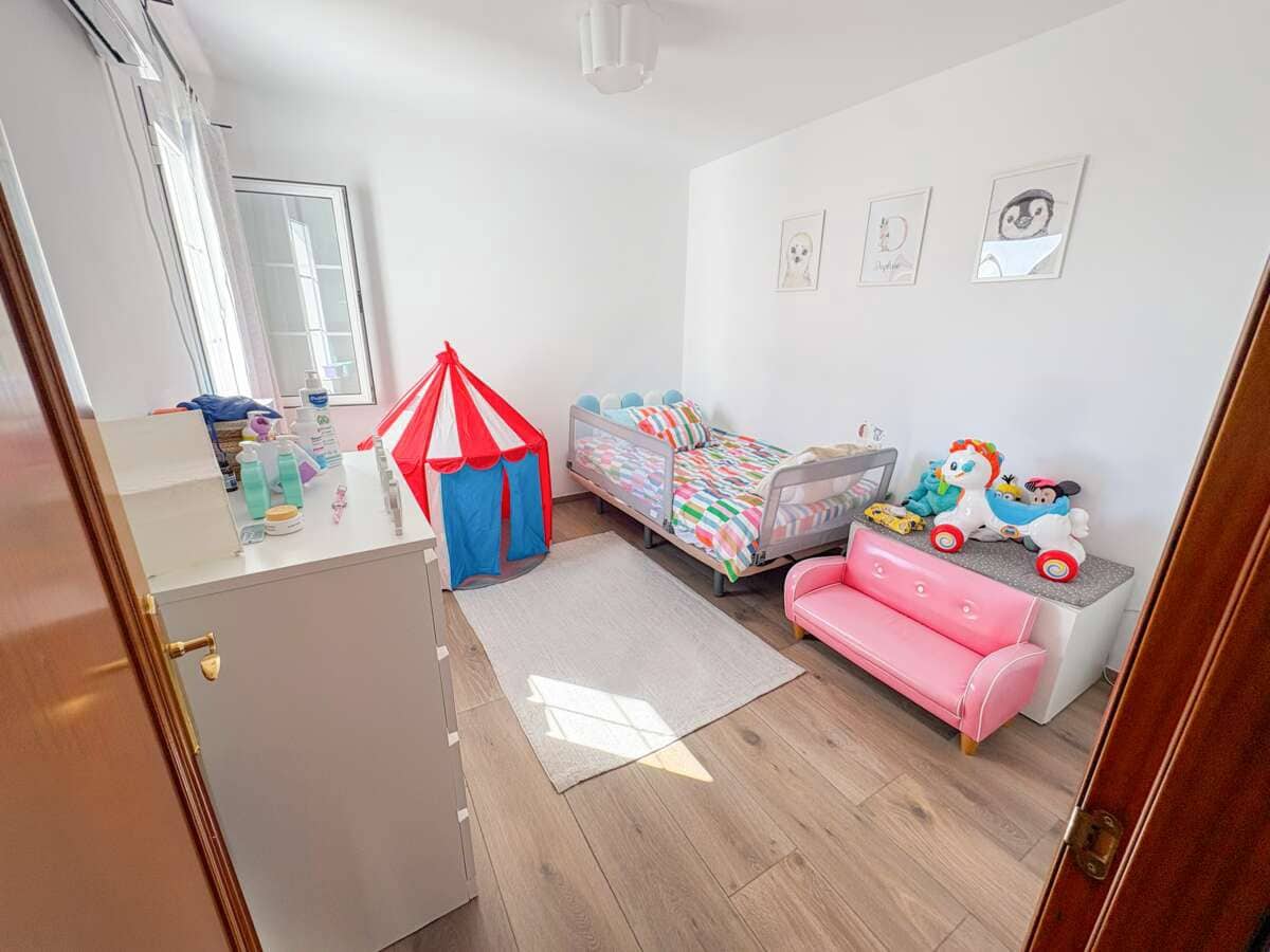 4 slaapkamer Halfvrijstaande villa te koop in Tias met garage - € 469.500 (Ref: 9625157)