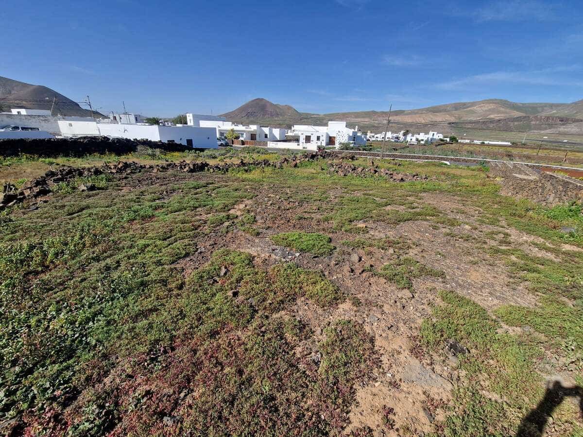 Building Plot for sale in Guatiza - € 180,000 (Ref: 9625158)