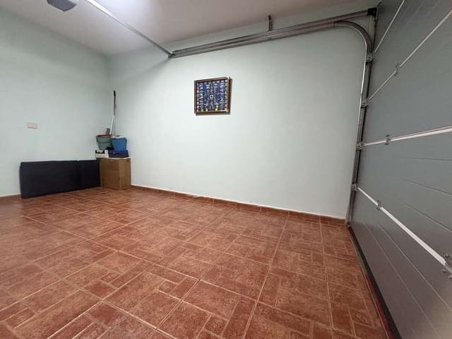 4 makuuhuone Maalaistalo myytävänä paikassa Arrecife mukana 
autotalli - 299 000 € (Ref: 9636252)