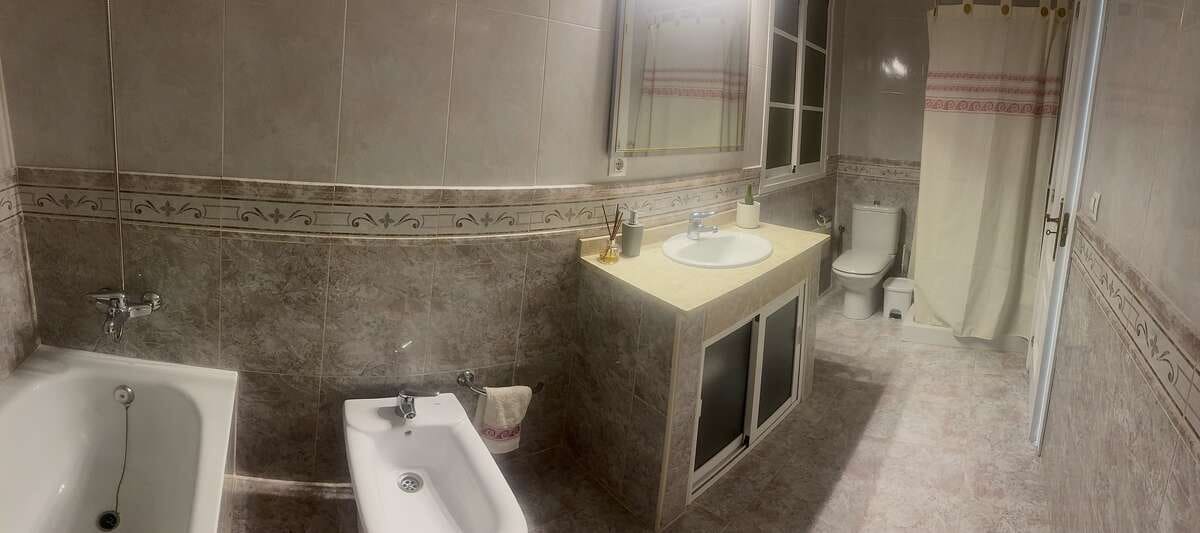 4 slaapkamer Finca/Landhuis te koop in Arrecife met garage - € 299.000 (Ref: 9636252)