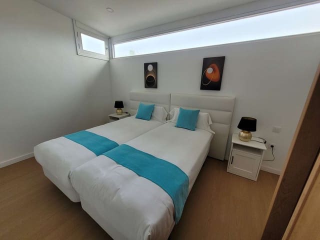 2 soverom Bungalow til salgs i Playa Blanca, Yaiza med svømmebasseng - € 295 000 (Ref: 9665733)