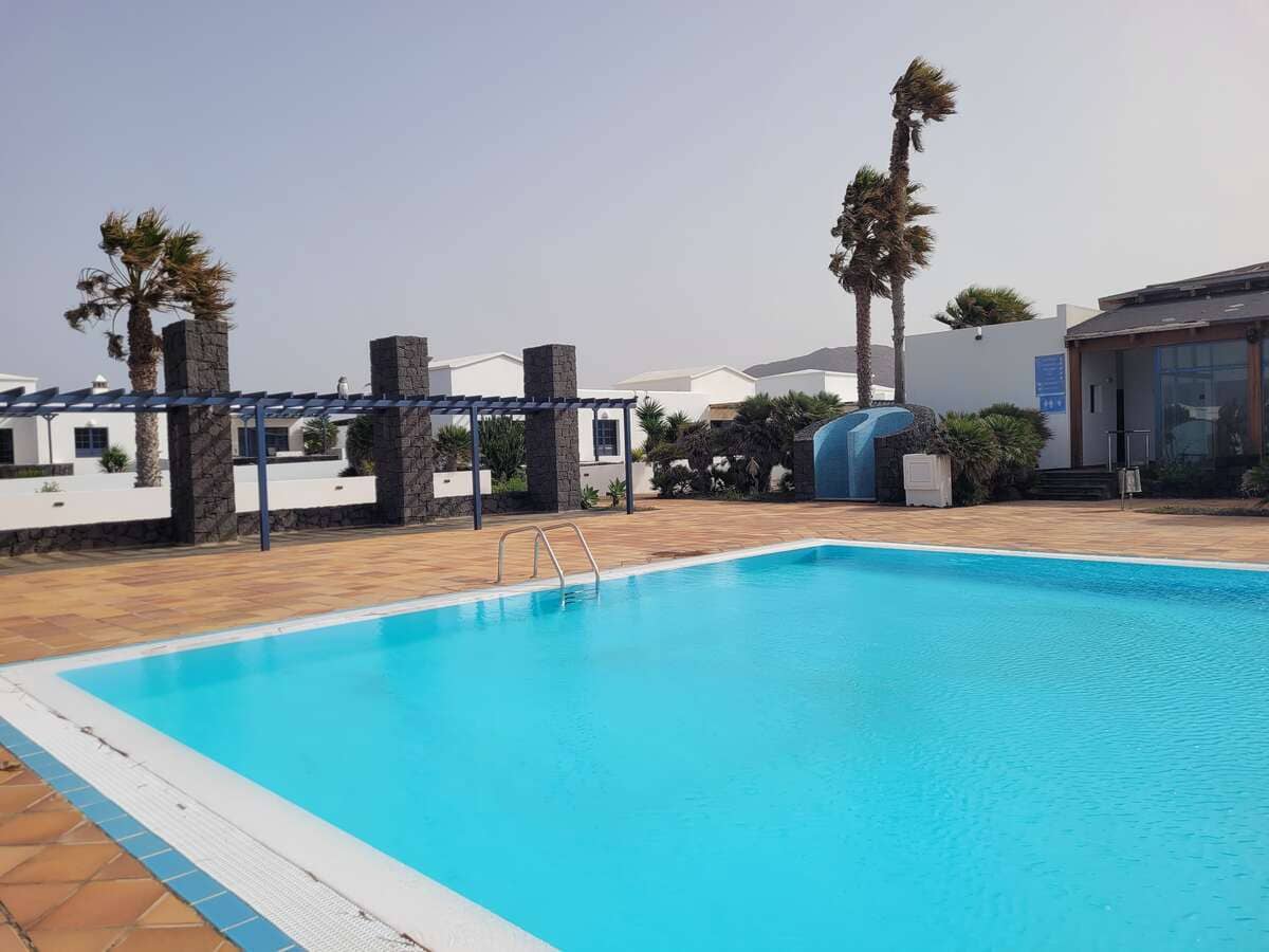 2 soverom Bungalow til salgs i Playa Blanca med svømmebasseng - € 295 000 (Ref: 9665733)