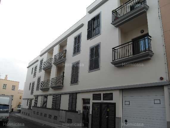 2 quarto Apartamento para venda em Arrecife com garagem - 215 000 € (Ref: 9902696)