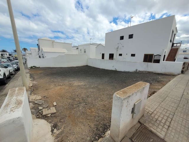Building Plot for sale in Playa Honda, San Bartolomé - € 245,000 (Ref: 9926621)