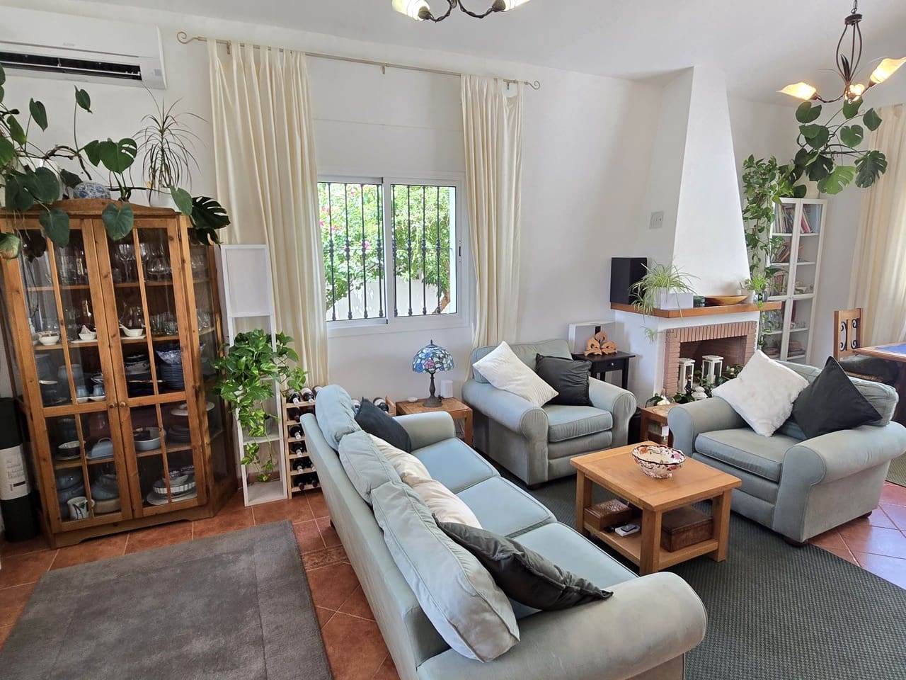 Chalet de 3 habitaciones en Periana en venta con piscina garaje - 299.950 € (Ref: 10004353)