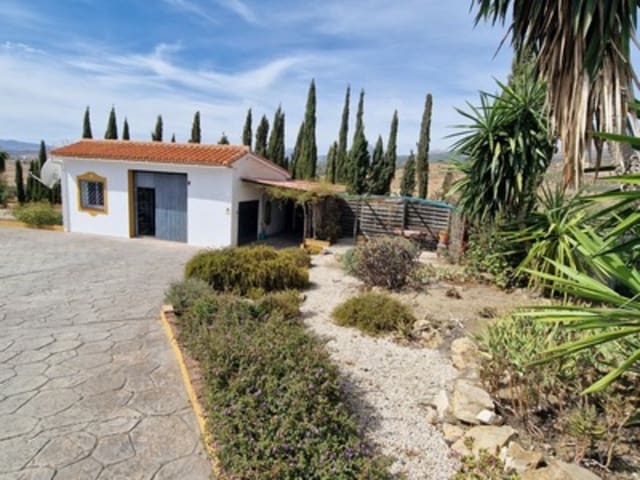 3 camera da letto Villa in vendita in Alcaucín con piscina garage - 525.000 € (Rif: 10012571)