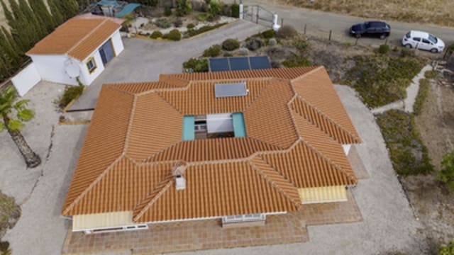 3 camera da letto Villa in vendita in Alcaucín con piscina garage - 525.000 € (Rif: 10012571)