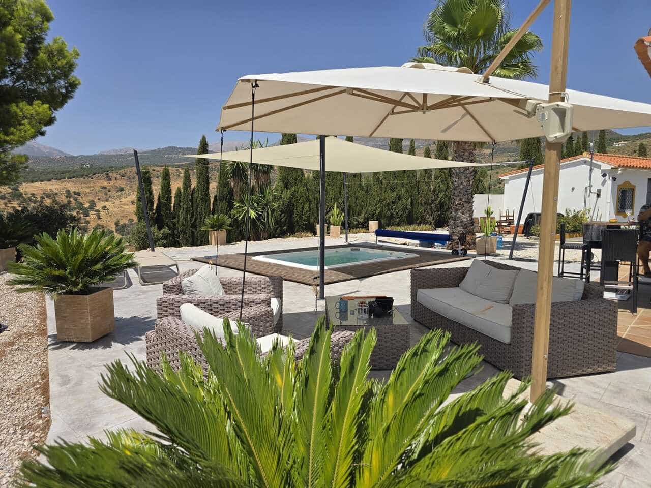 3 camera da letto Villa in vendita in Alcaucin con piscina garage - 525.000 € (Rif: 10012571)