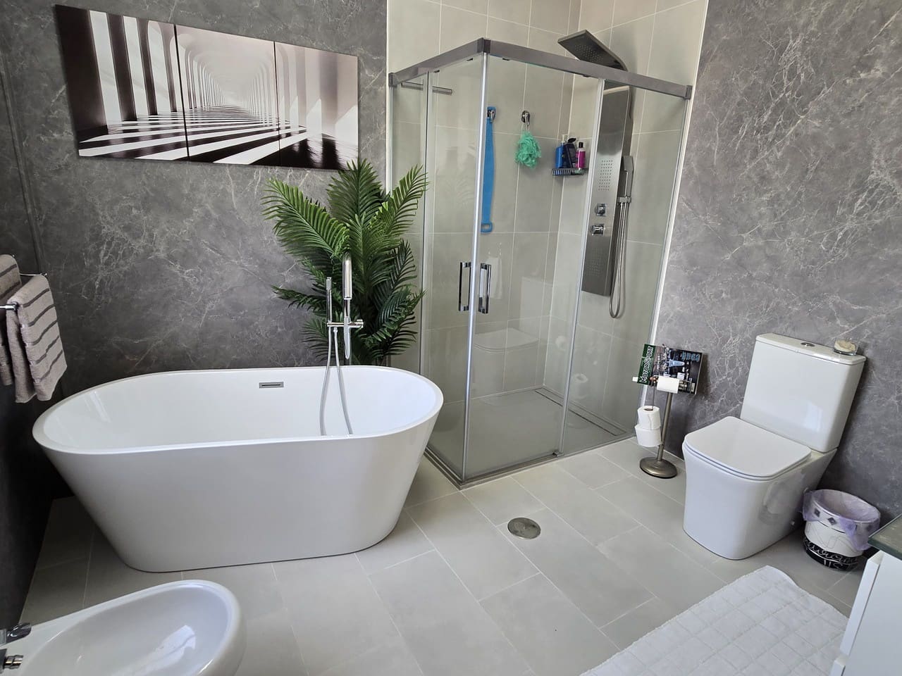 4 bedroom Villa for sale in Canillas de Aceituno with pool garage - € 899,000 (Ref: 10026177)