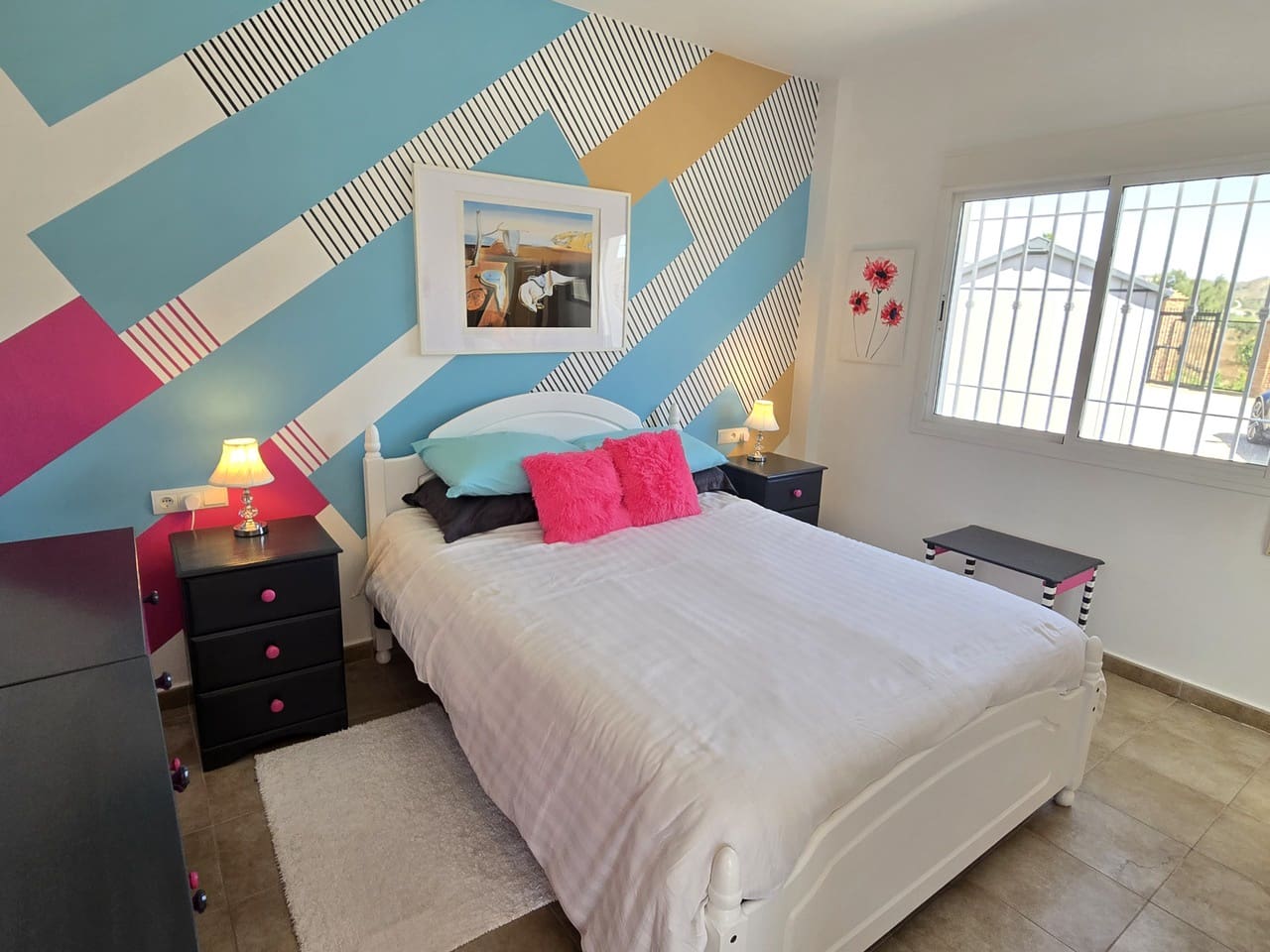 4 bedroom Villa for sale in Canillas de Aceituno with pool garage - € 899,000 (Ref: 10026177)