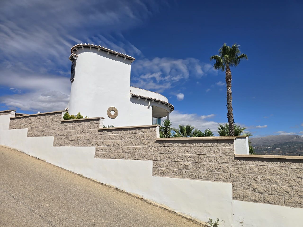 3 Zimmer Villa zu verkaufen in Vinuela mit Garage - 449.000 € (Ref: 10038543)
