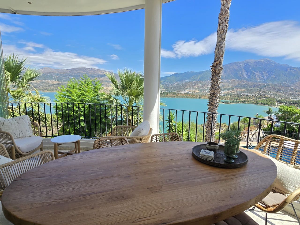 3 Zimmer Villa zu verkaufen in Vinuela mit Garage - 449.000 € (Ref: 10038543)