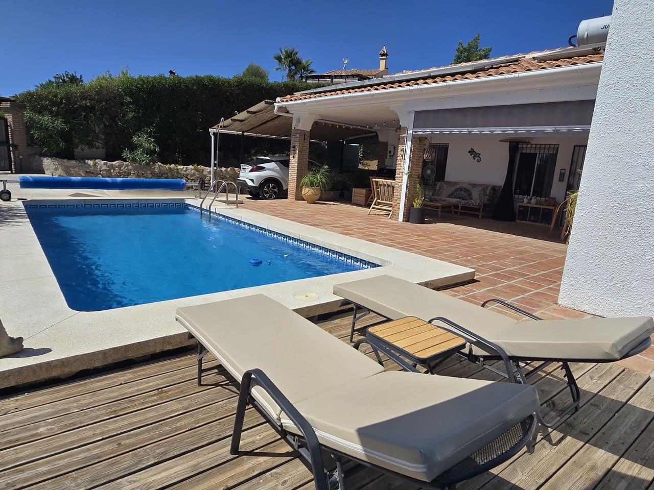 2 bedroom Villa for sale in Vinuela with pool garage - € 299,950 (Ref: 10038544)