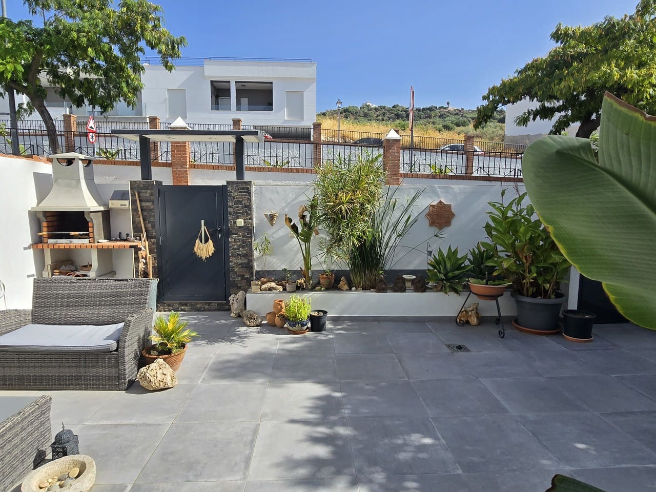 3 bedroom Townhouse for sale in Periana - € 250,000 (Ref: 10046797)