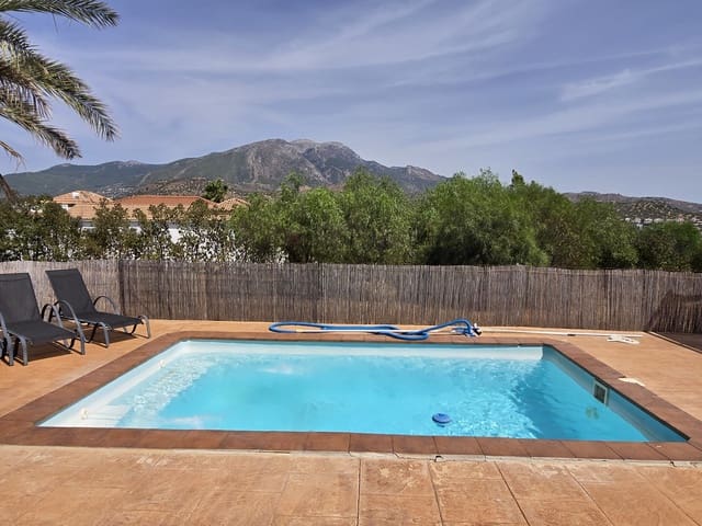 5 quarto Moradia para venda em Viñuela com piscina garagem - 339 000 € (Ref: 10065412)