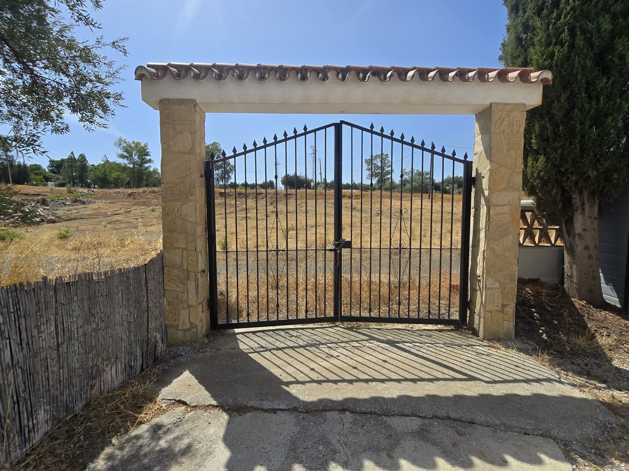 5 quarto Moradia para venda em Vinuela com piscina garagem - 339 000 € (Ref: 10065412)