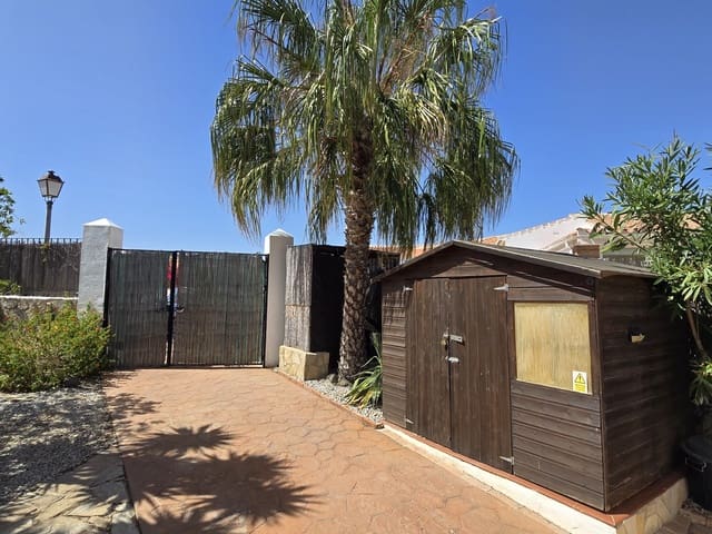 3 bedroom Villa for sale in Puente de Don Manuel, Alcaucín with pool garage - € 315,000 (Ref: 10065413)