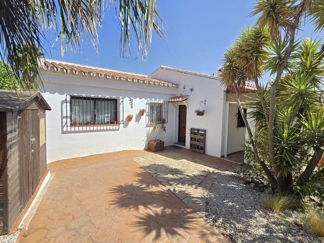 3 bedroom Villa for sale in Puente de Don Manuel, Alcaucín with pool garage - € 315,000 (Ref: 10065413)