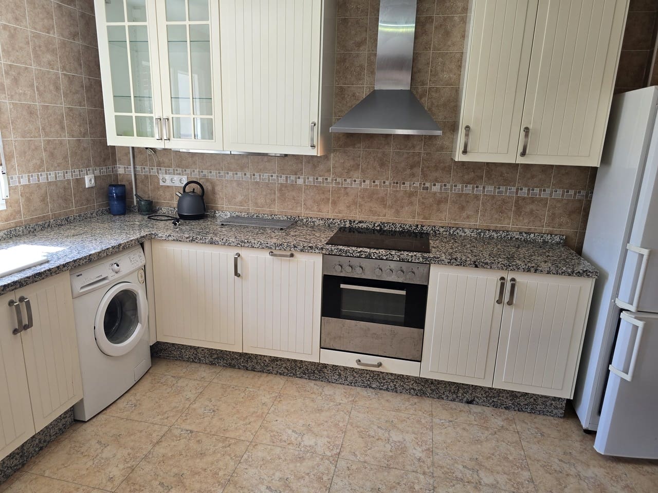 3 soverom Villa til salgs i Alcaucin med garasje - € 339 000 (Ref: 10073376)