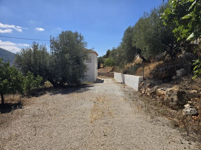 3 soverom Villa til salgs i Alcaucín med garasje - € 339 000 (Ref: 10073376)