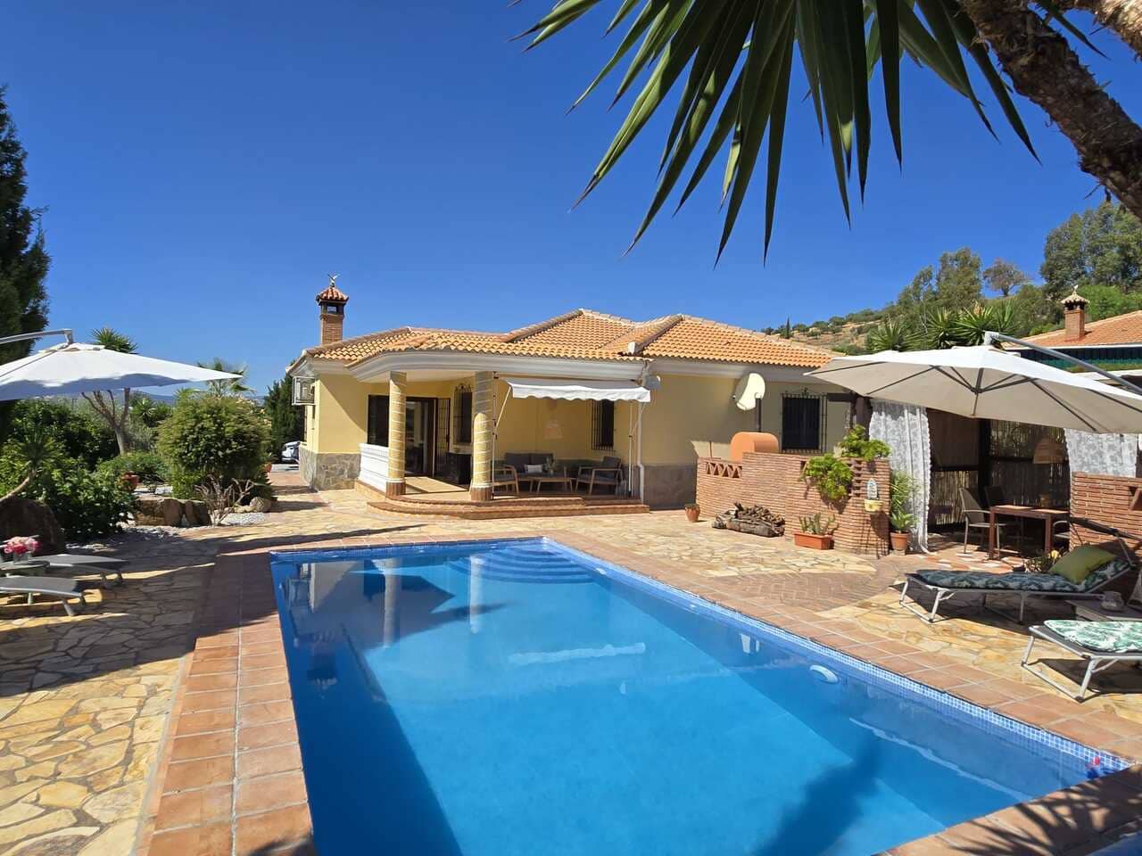 3 sovrum Villa till salu i Venta Baja med pool garage - 395 000 € (Ref: 10079962)