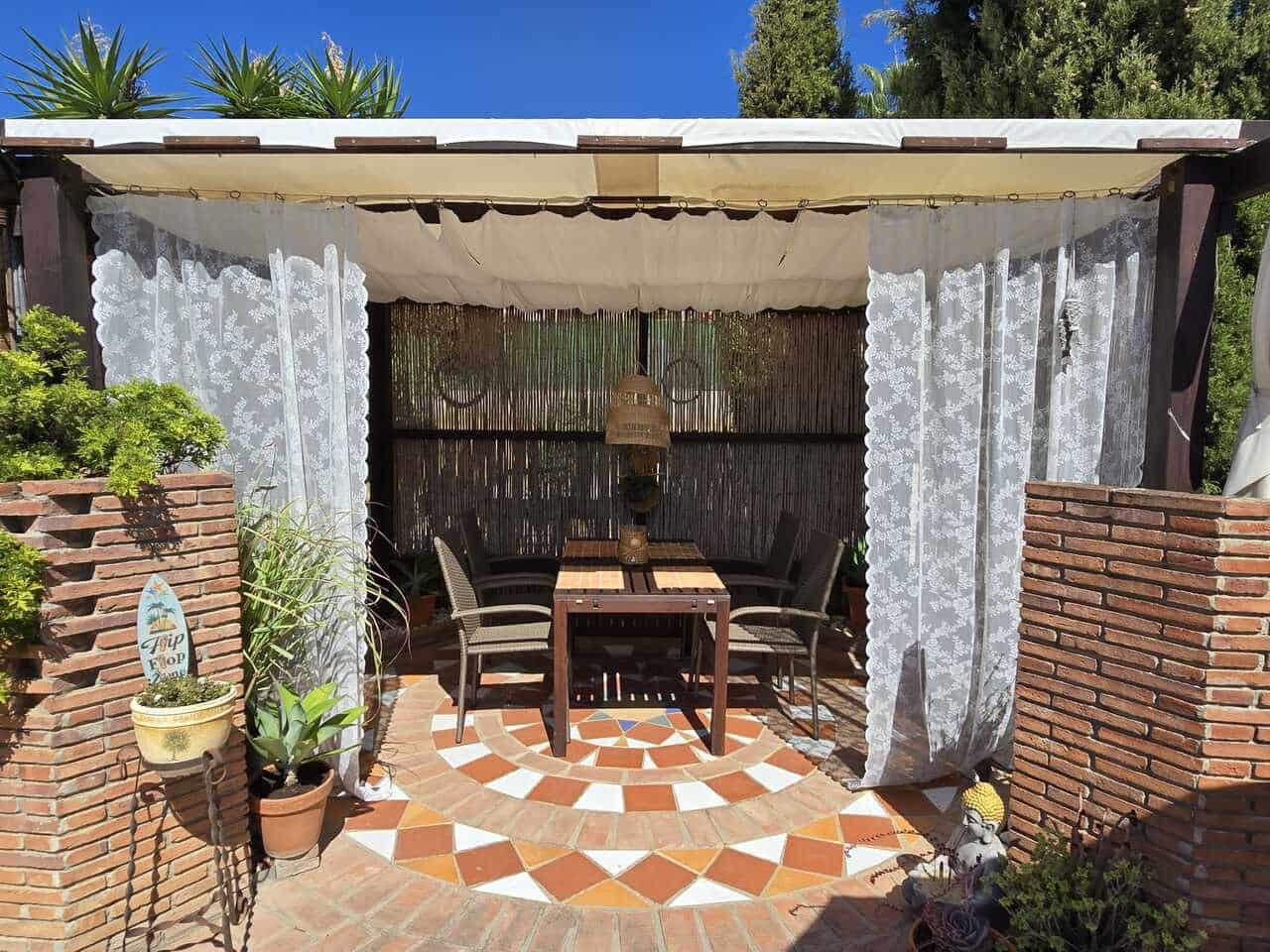 3 sovrum Villa till salu i Venta Baja med pool garage - 395 000 € (Ref: 10079962)