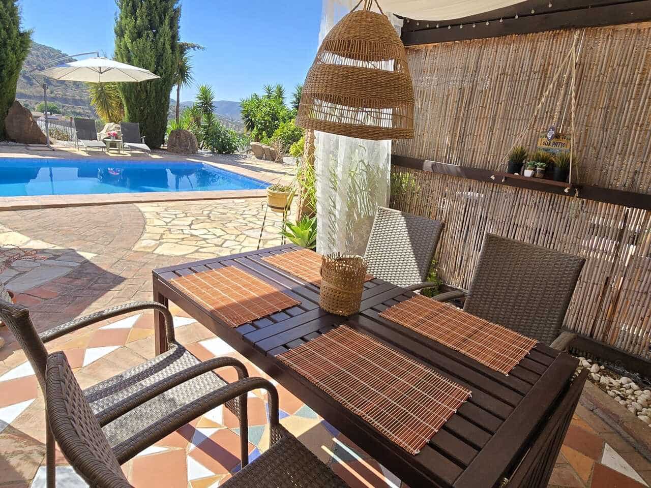 3 sovrum Villa till salu i Venta Baja med pool garage - 395 000 € (Ref: 10079962)