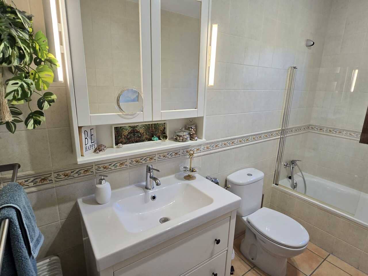 3 sovrum Villa till salu i Venta Baja med pool garage - 395 000 € (Ref: 10079962)