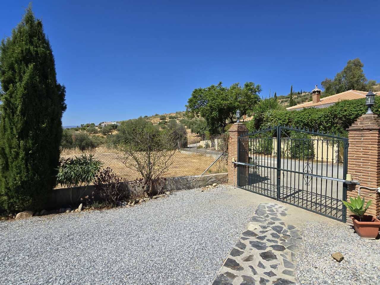 3 sovrum Villa till salu i Venta Baja med pool garage - 395 000 € (Ref: 10079962)