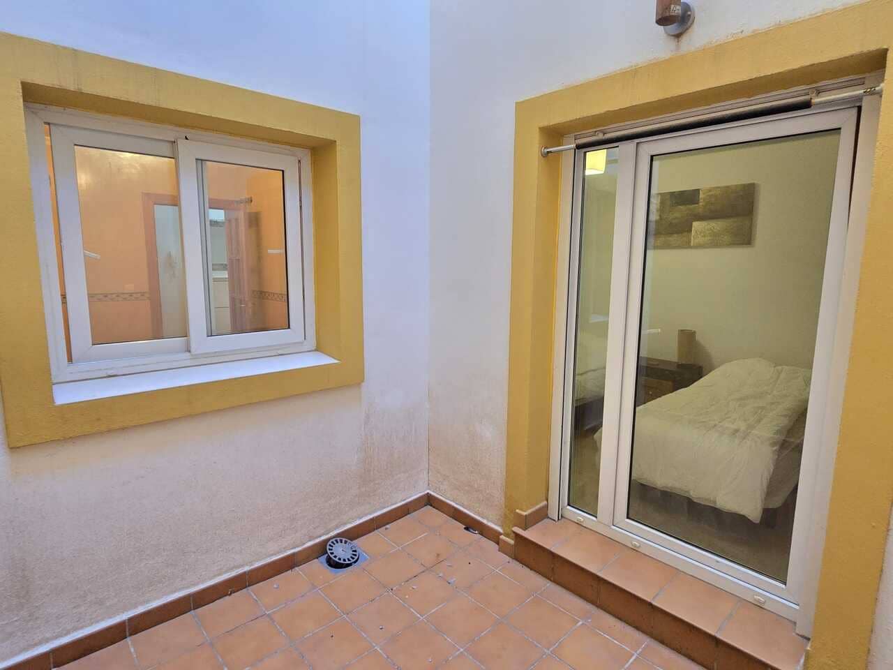 2 Zimmer Apartment zu verkaufen in Alcaucin mit Garage - 189.000 € (Ref: 10082209)