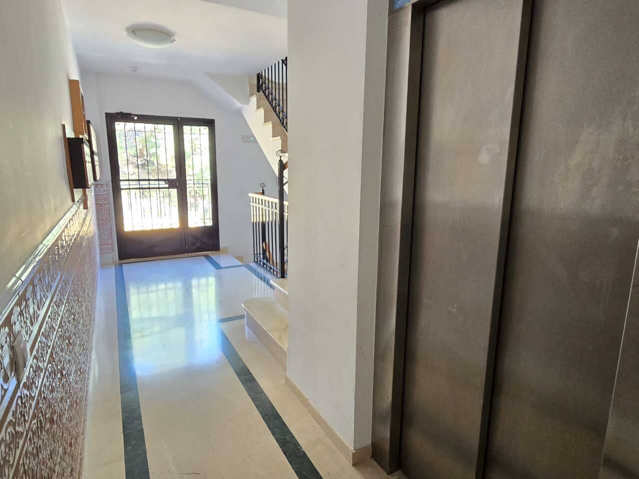 2 Zimmer Apartment zu verkaufen in Alcaucin mit Garage - 189.000 € (Ref: 10082209)
