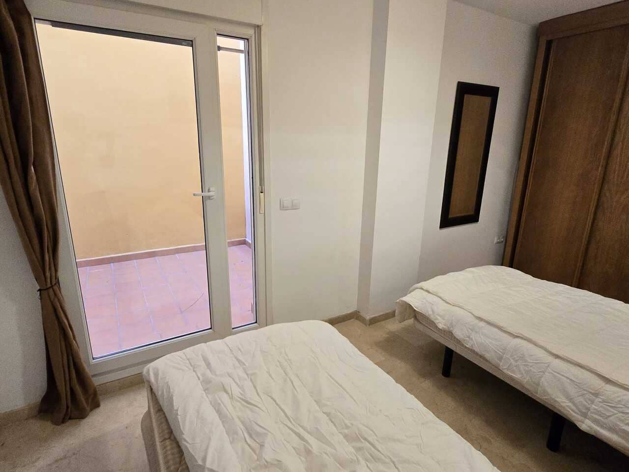 2 Zimmer Apartment zu verkaufen in Alcaucin mit Garage - 189.000 € (Ref: 10082209)