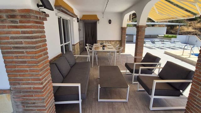 3 camera da letto Villa in vendita in Alcaucín con piscina garage - 425.000 € (Rif: 10094736)