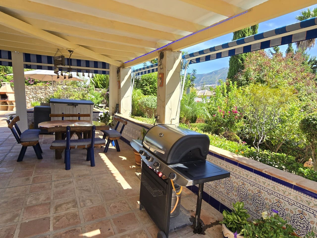 3 camera da letto Villa in vendita in Vinuela con piscina garage - 415.000 € (Rif: 10095720)