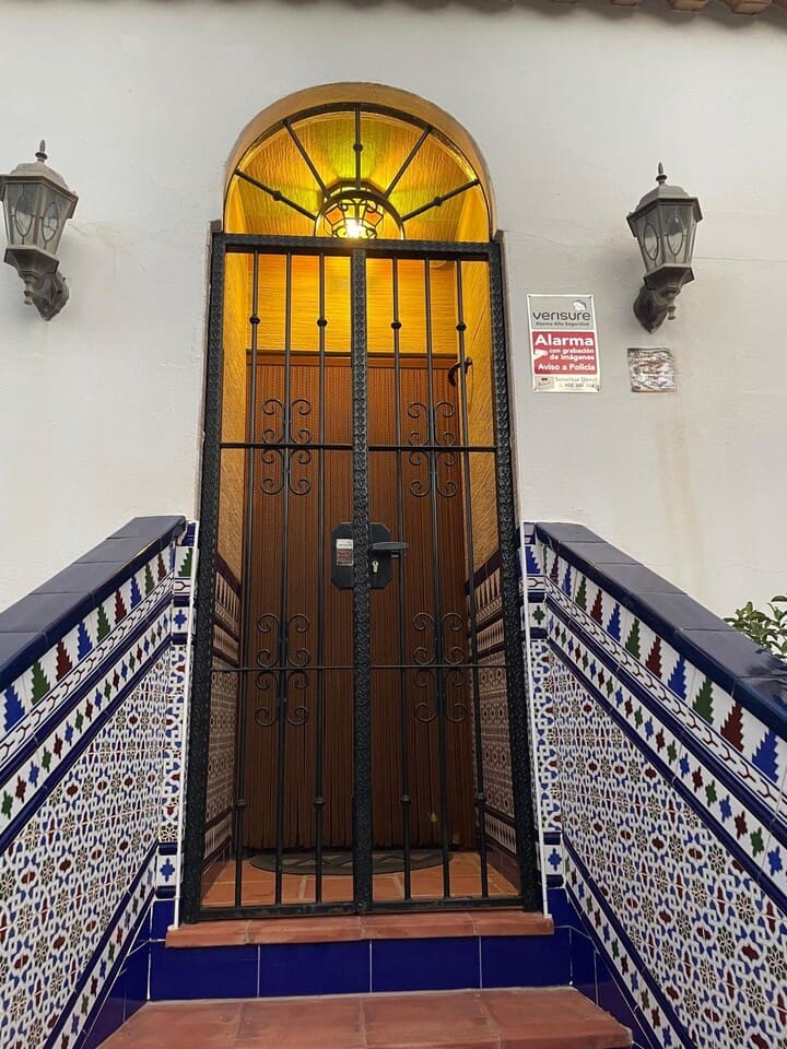 3 slaapkamer Villa te koop in Vinuela met zwembad garage - € 415.000 (Ref: 10095720)