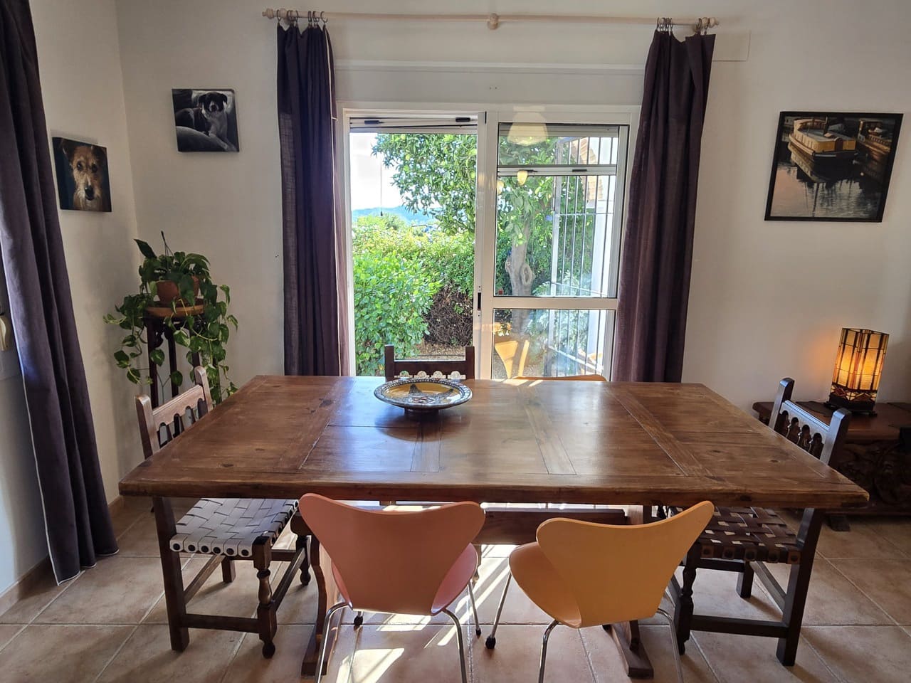 3 sypialnia Willa na sprzedaż w Venta Baja z basenem garażem - 365 000 € (Ref: 10098624)