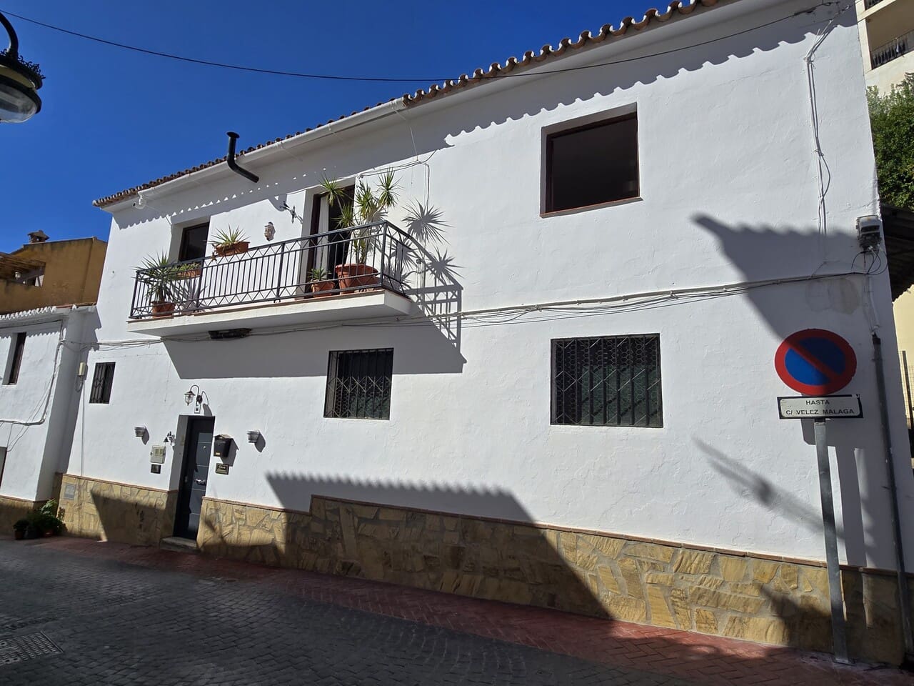 4 sovrum Villa till salu i Vinuela med garage - 295 000 € (Ref: 10099149)