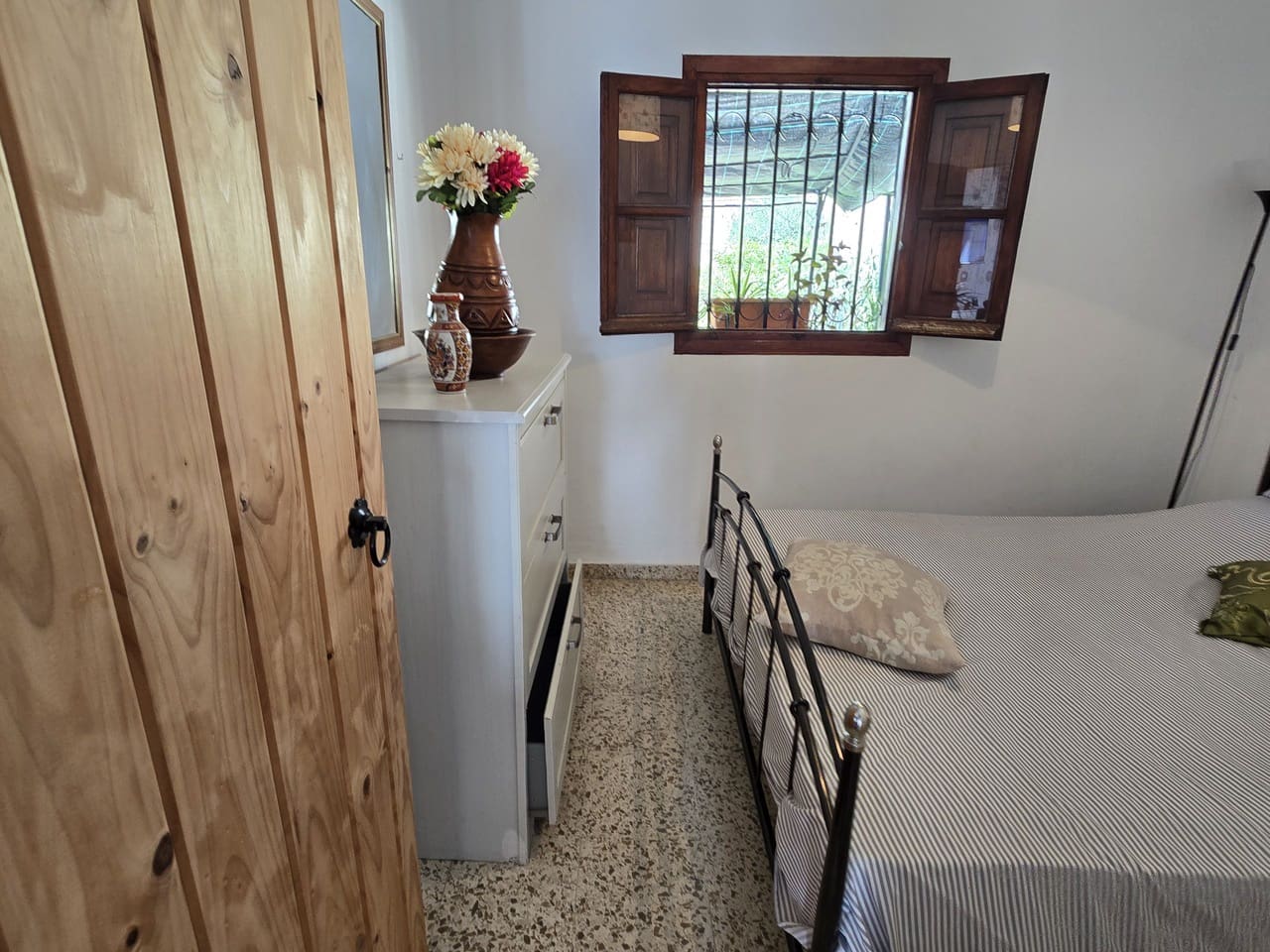4 sovrum Villa till salu i Vinuela med garage - 295 000 € (Ref: 10099149)