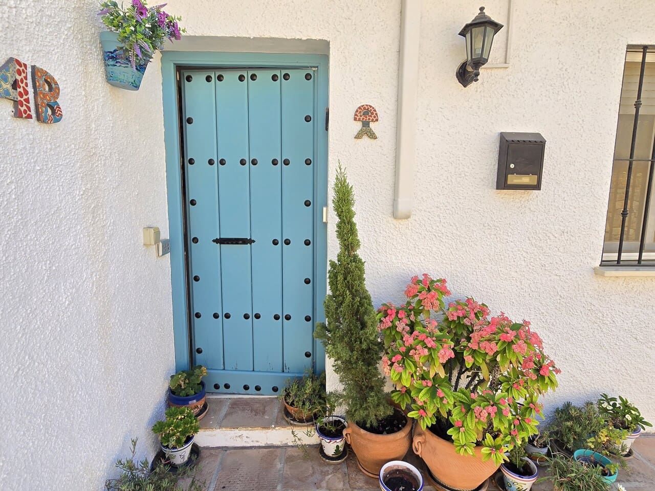 2 bedroom Villa for sale in Vinuela with pool garage - € 185,000 (Ref: 10101005)