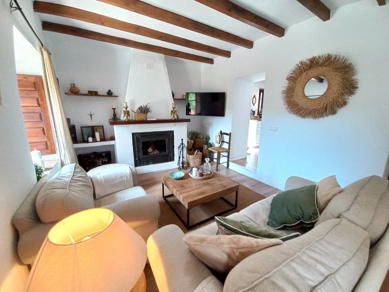 3 slaapkamer Villa te koop in Alcaucin met zwembad garage - € 549.000 (Ref: 10120773)
