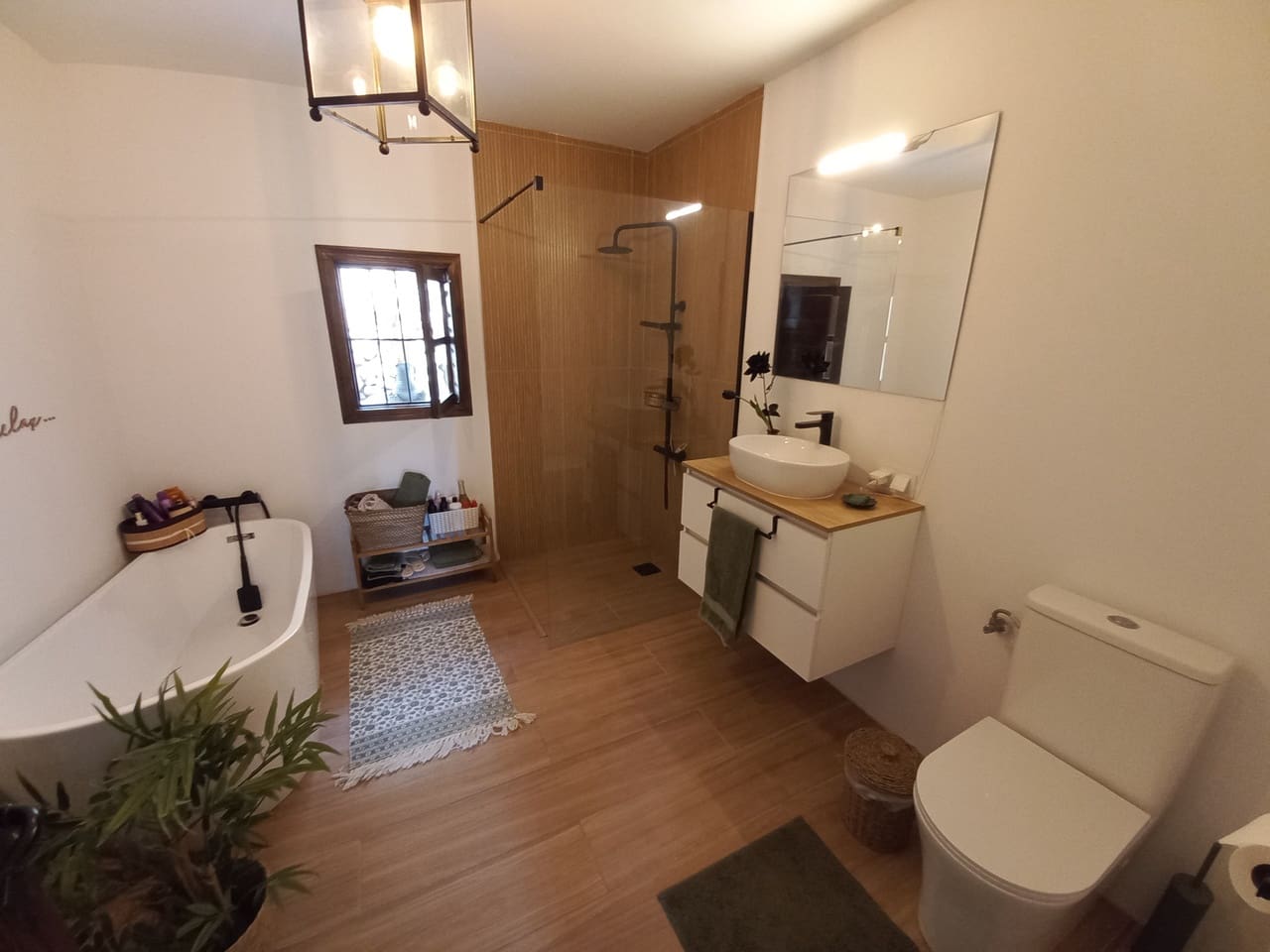 3 slaapkamer Villa te koop in Alcaucin met zwembad garage - € 549.000 (Ref: 10120773)