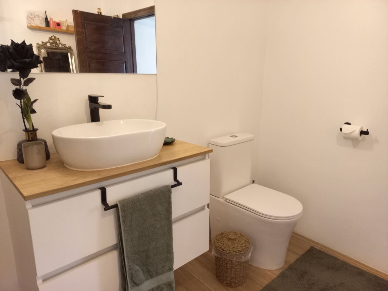 3 slaapkamer Villa te koop in Alcaucin met zwembad garage - € 549.000 (Ref: 10120773)