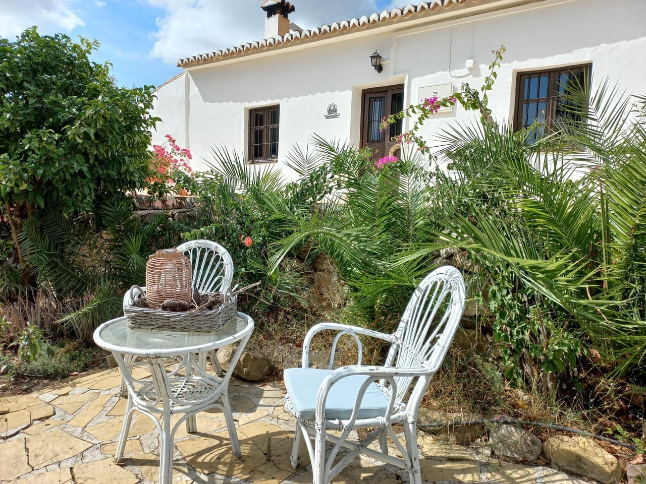 3 slaapkamer Villa te koop in Alcaucin met zwembad garage - € 549.000 (Ref: 10120773)