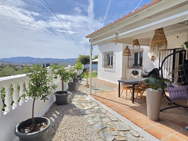 4 Zimmer Villa zu verkaufen in Puente de Don Manuel, Alcaucín mit Pool Garage - 349.950 € (Ref: 10125146)
