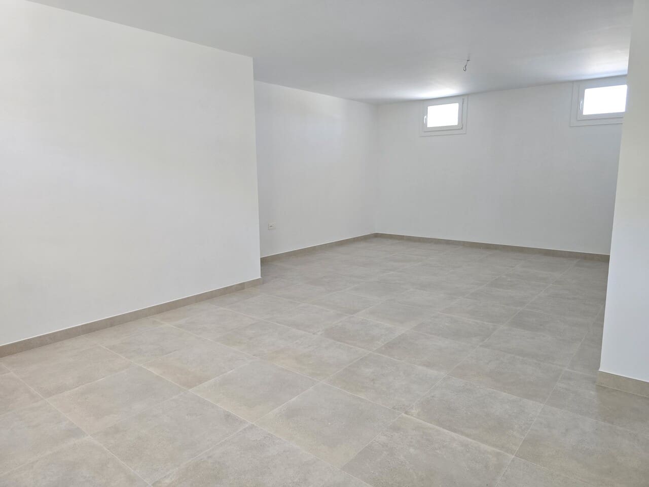 5 slaapkamer Villa te koop in Vinuela met zwembad garage - € 498.000 (Ref: 10158572)