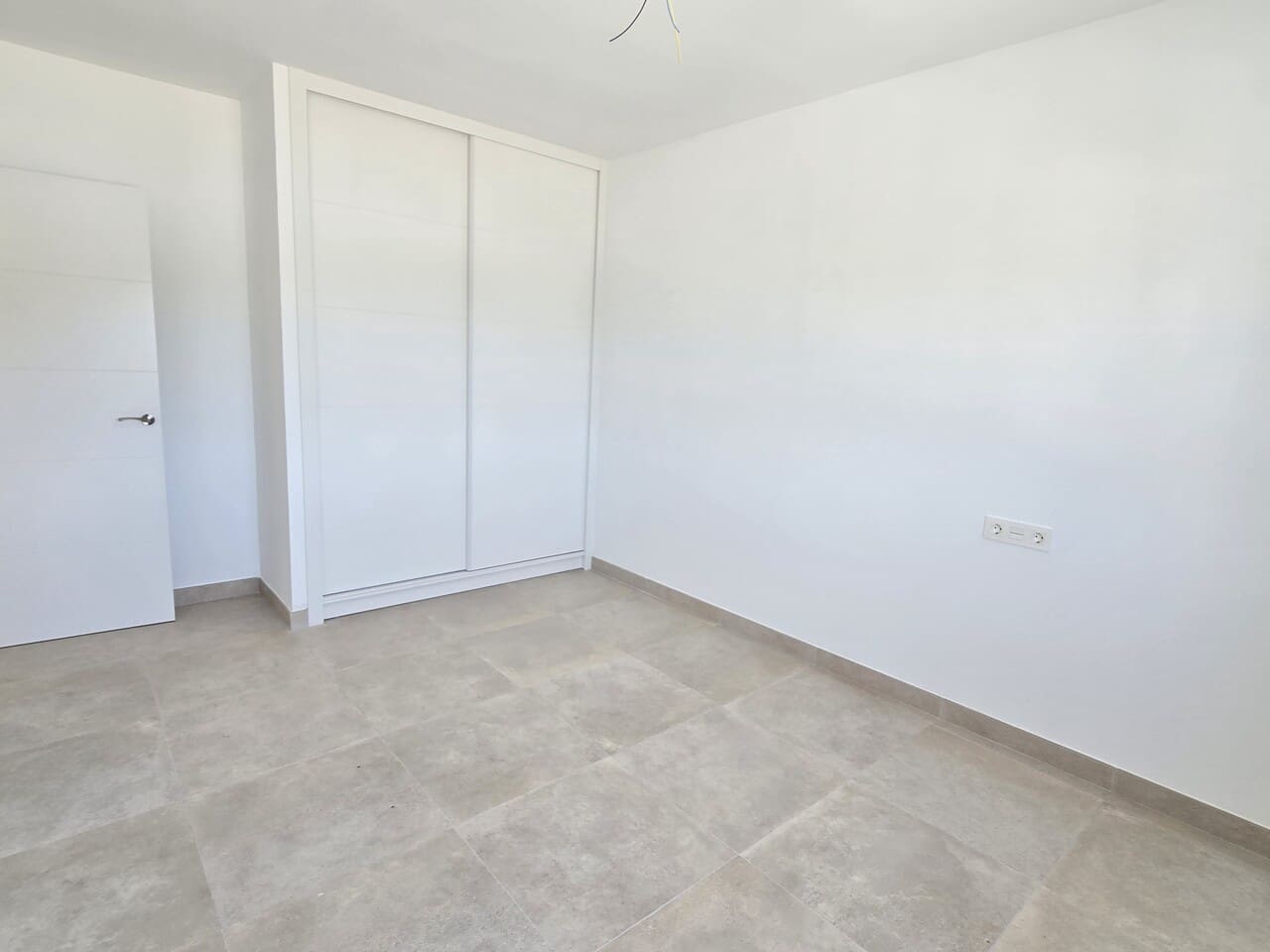 5 slaapkamer Villa te koop in Vinuela met zwembad garage - € 498.000 (Ref: 10158572)
