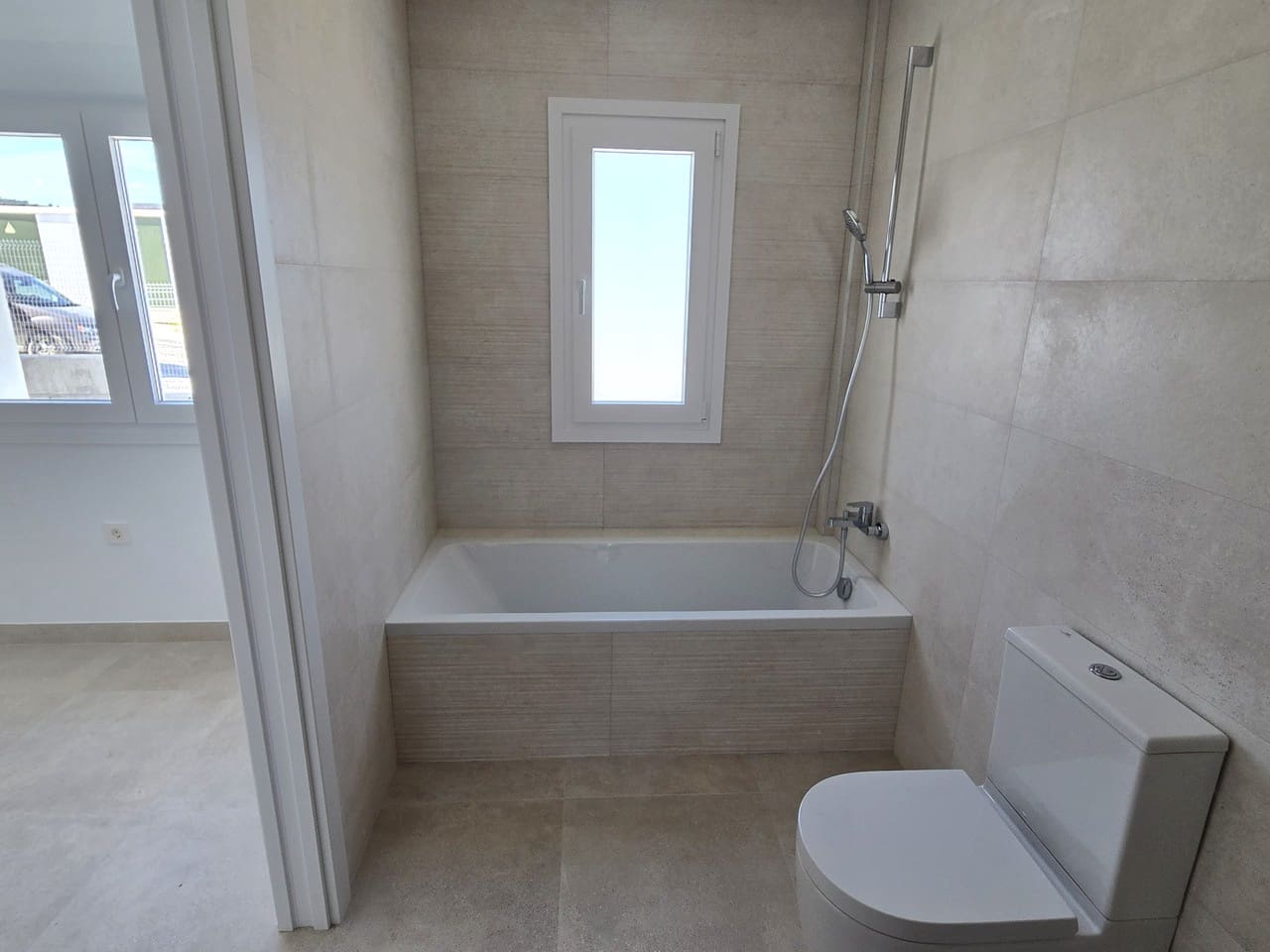 5 slaapkamer Villa te koop in Vinuela met zwembad garage - € 498.000 (Ref: 10158572)