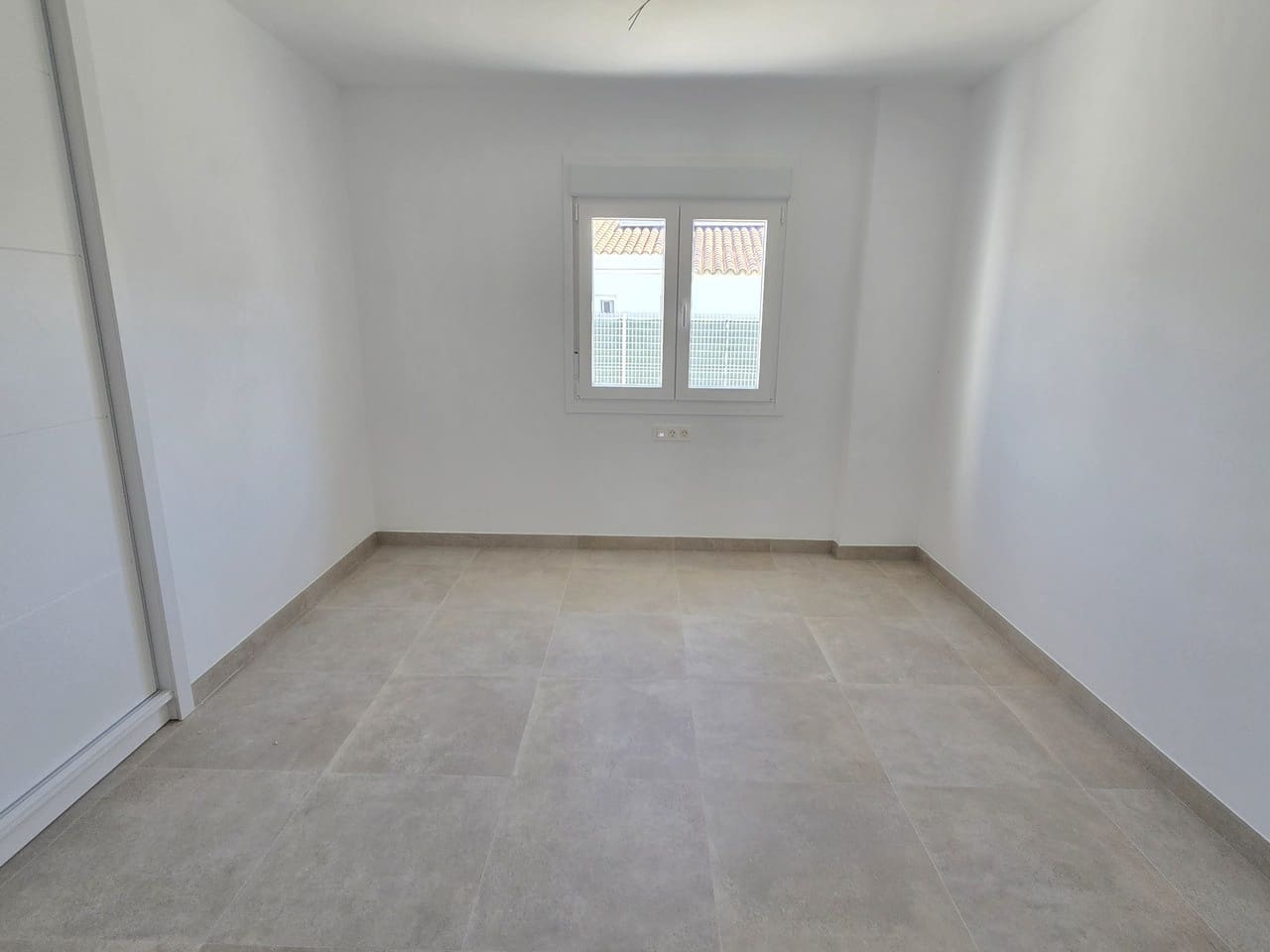 5 slaapkamer Villa te koop in Vinuela met zwembad garage - € 498.000 (Ref: 10158572)