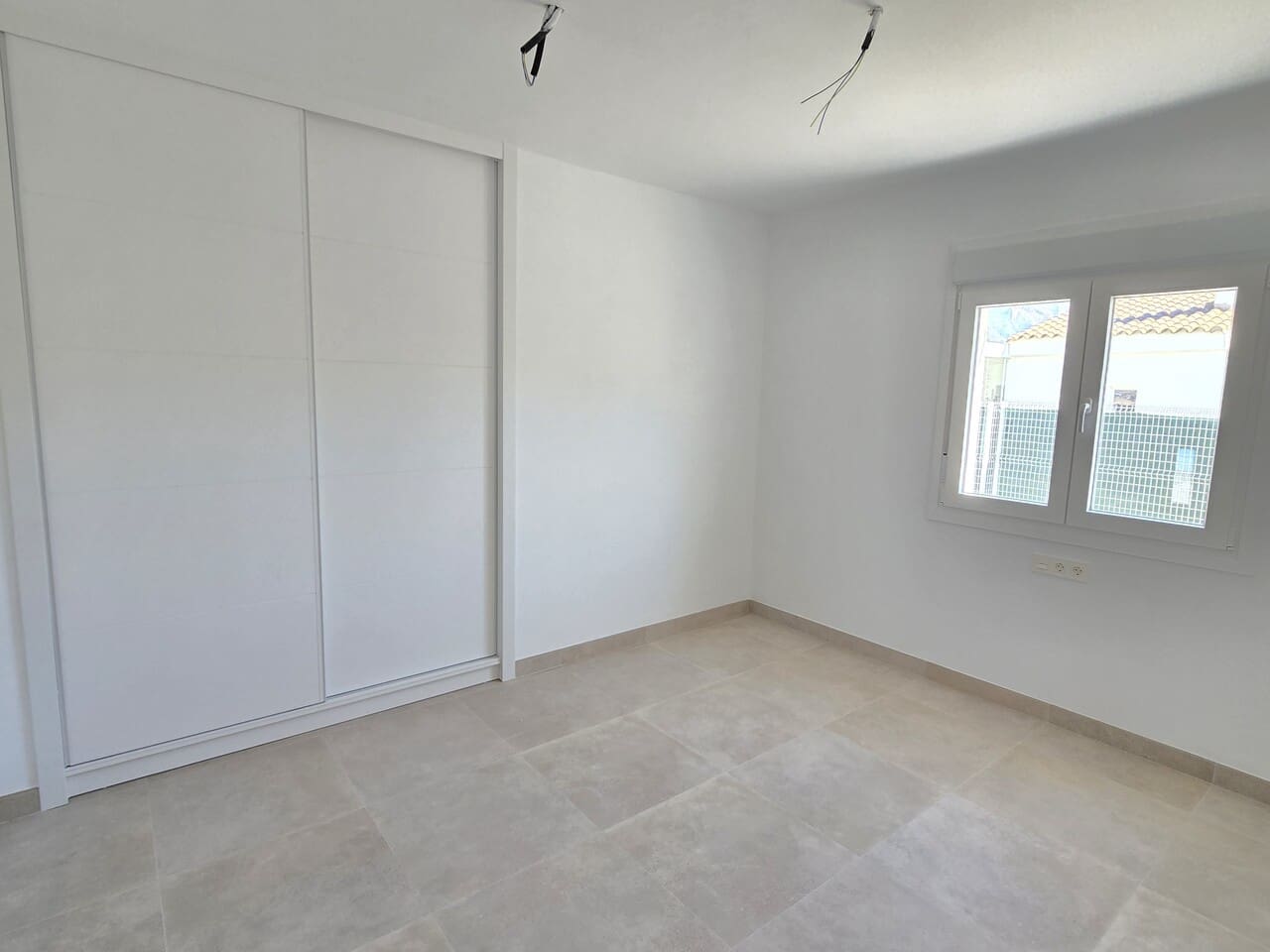 5 slaapkamer Villa te koop in Vinuela met zwembad garage - € 498.000 (Ref: 10158572)